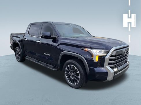 Used 2025 Toyota Tundra Limited AWD/4WD image 2