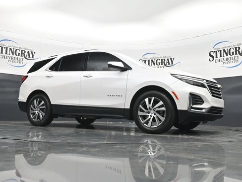 Used 2023 Chevrolet Equinox Premier FWD image 26