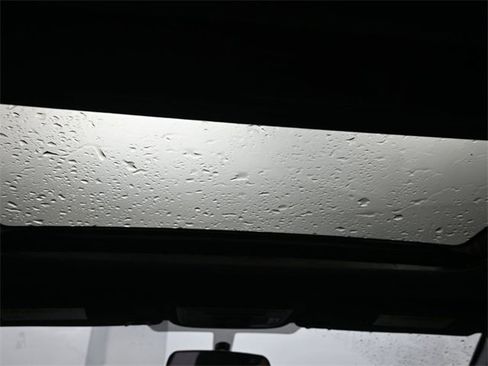 Used 2018 Honda Civic EX image 18