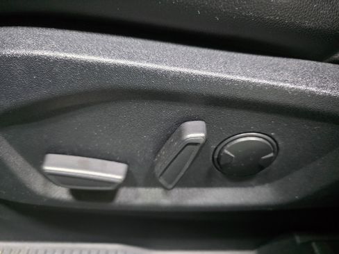 Used 2021 Ford Edge SEL w/ Cargo Accessory Package image 17