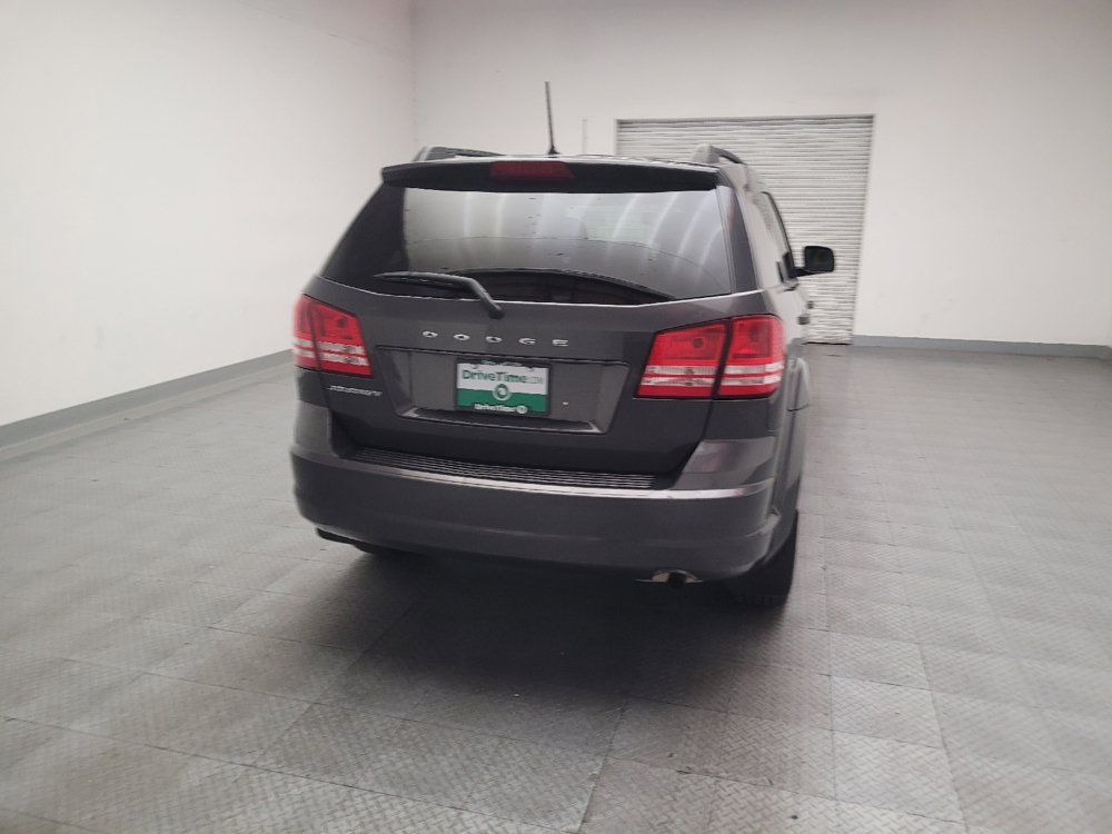 Used 2018 Dodge Journey SE w/ Mopar All Weather Group FWD image 7