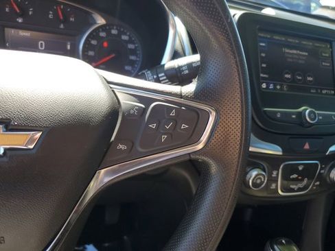 Used 2021 Chevrolet Equinox LT AWD/4WD image 27
