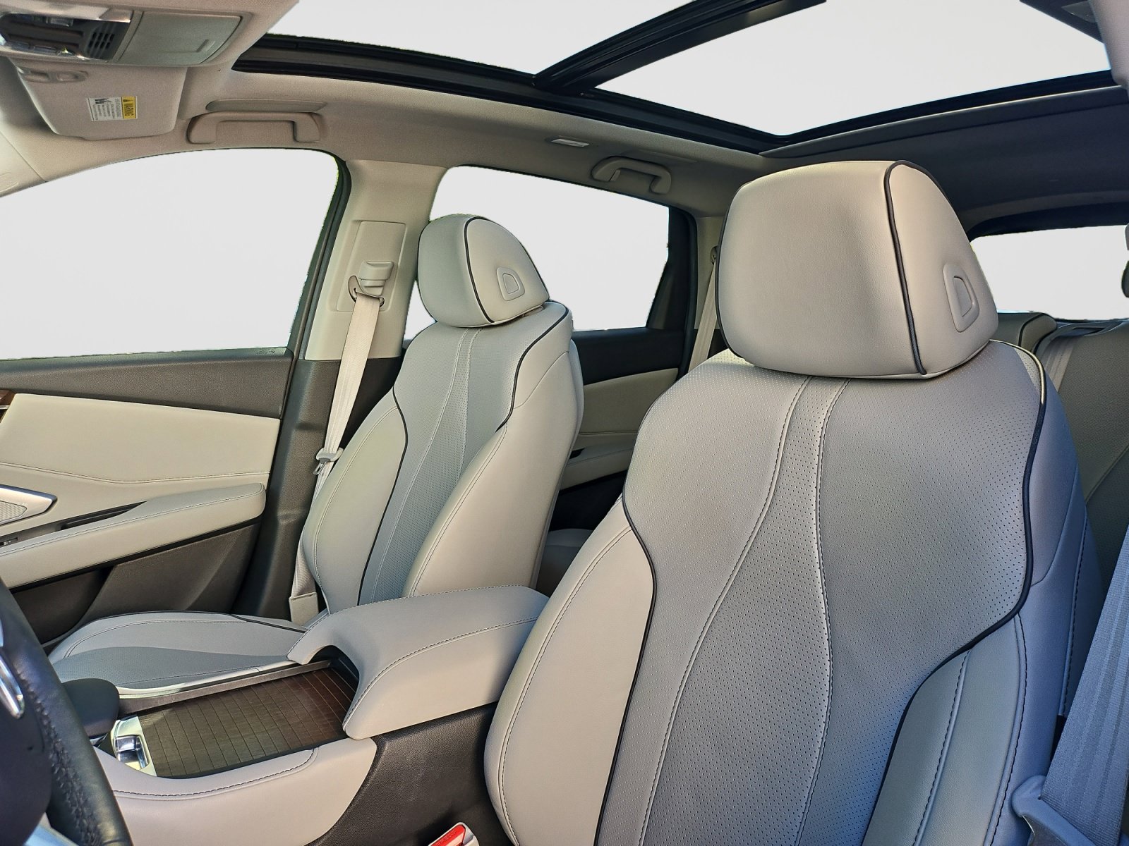 Used 2019 Acura RDX w/ Advance Package AWD/4WD image 21