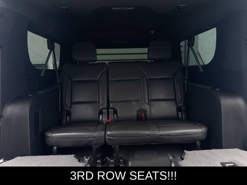 Used 2024 Chevrolet Suburban Z71 w/ Luxury Package AWD/4WD image 13