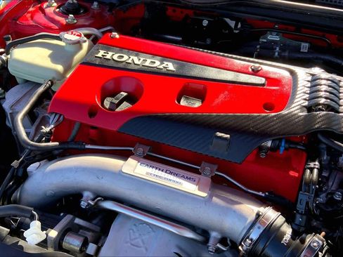 Used 2018 Honda Civic Type R image 29