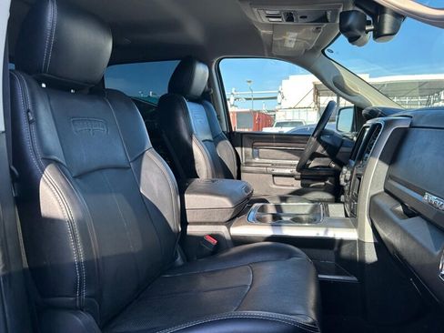 Used 2018 RAM 1500 Laramie w/ Convenience Group image 16