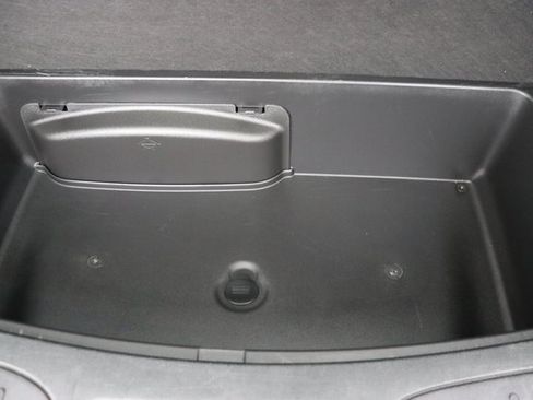 Used 2024 Dodge Durango GT image 11