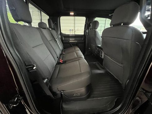 Used 2019 Ford F150 XLT w/ Equipment Group 302A Luxury AWD/4WD image 18