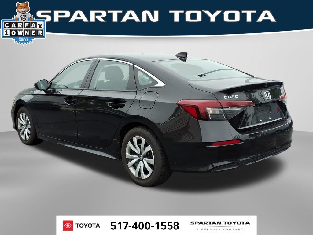 Used 2025 Honda Civic LX image 9