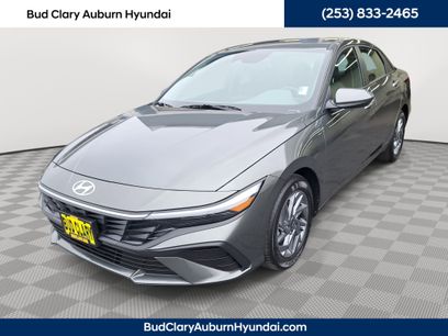 New 2025 Hyundai Elantra Blue