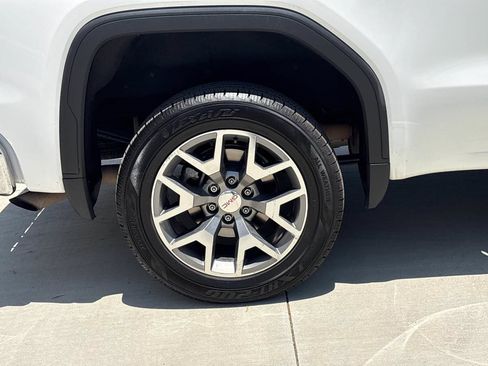 Used 2023 GMC Sierra 1500 Pro w/ Pro Value Package RWD image 9