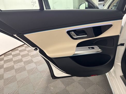 Certified 2025 Mercedes-Benz E 350 4MATIC Sedan image 18