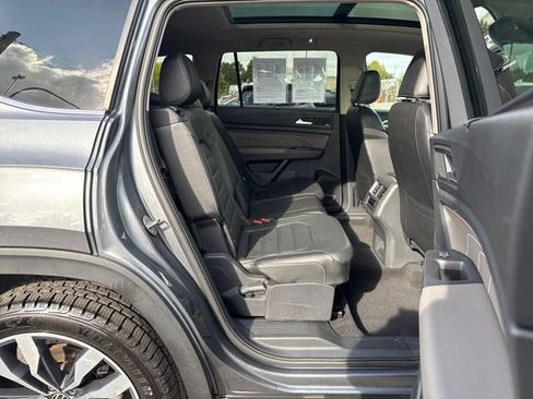 Used 2021 Volkswagen Atlas SEL Premium AWD/4WD image 10