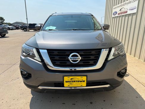 Used 2020 Nissan Pathfinder SL AWD/4WD image 3