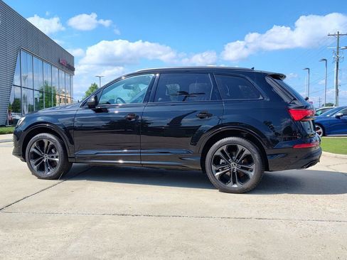 Used 2025 Audi Q7 3.0T Premium Plus w/ Premium Plus Package AWD/4WD image 5