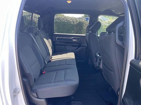 Used 2019 RAM 1500 Big Horn image 32