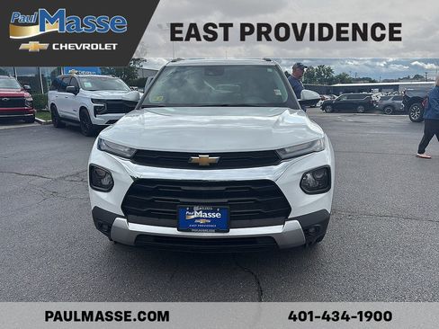 Certified 2023 Chevrolet TrailBlazer LT w/ Convenience Package FWD image 2
