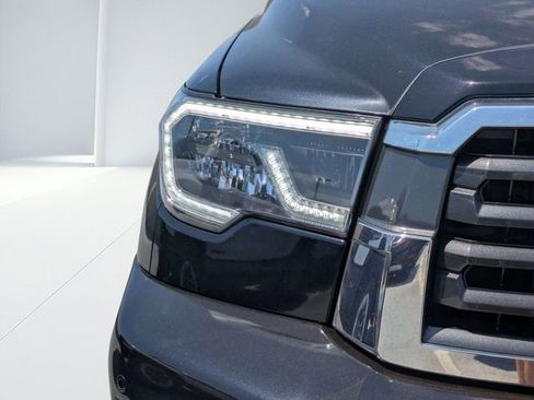 Used 2020 Toyota Sequoia SR5 w/ Premium Package AWD/4WD image 8