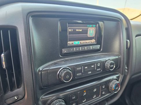 Used 2015 Chevrolet Silverado 2500 W/T w/ WT Convenience Package AWD/4WD image 13