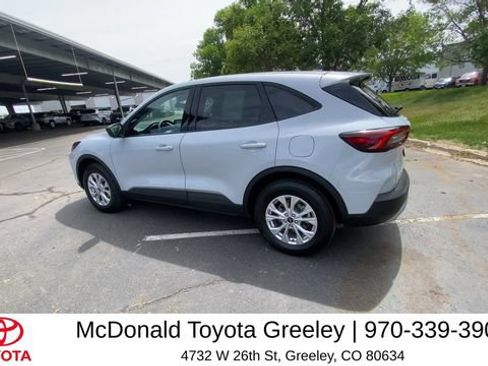 Used 2025 Ford Escape Active AWD/4WD image 7
