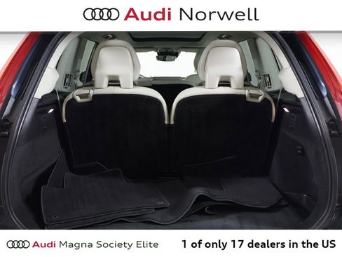 Used 2021 Volvo XC90 T6 Momentum image 16