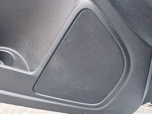 Used 2022 Chevrolet Colorado LT RWD image 26