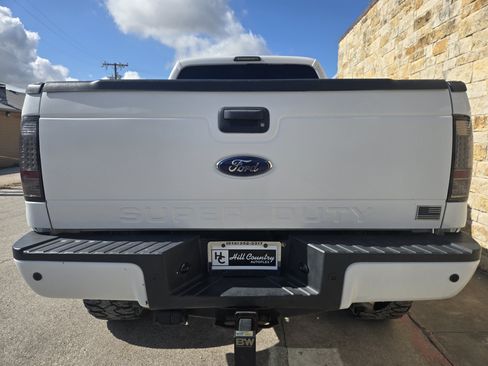Used 2016 Ford F250 XL w/ Power Equipment Group AWD/4WD image 5