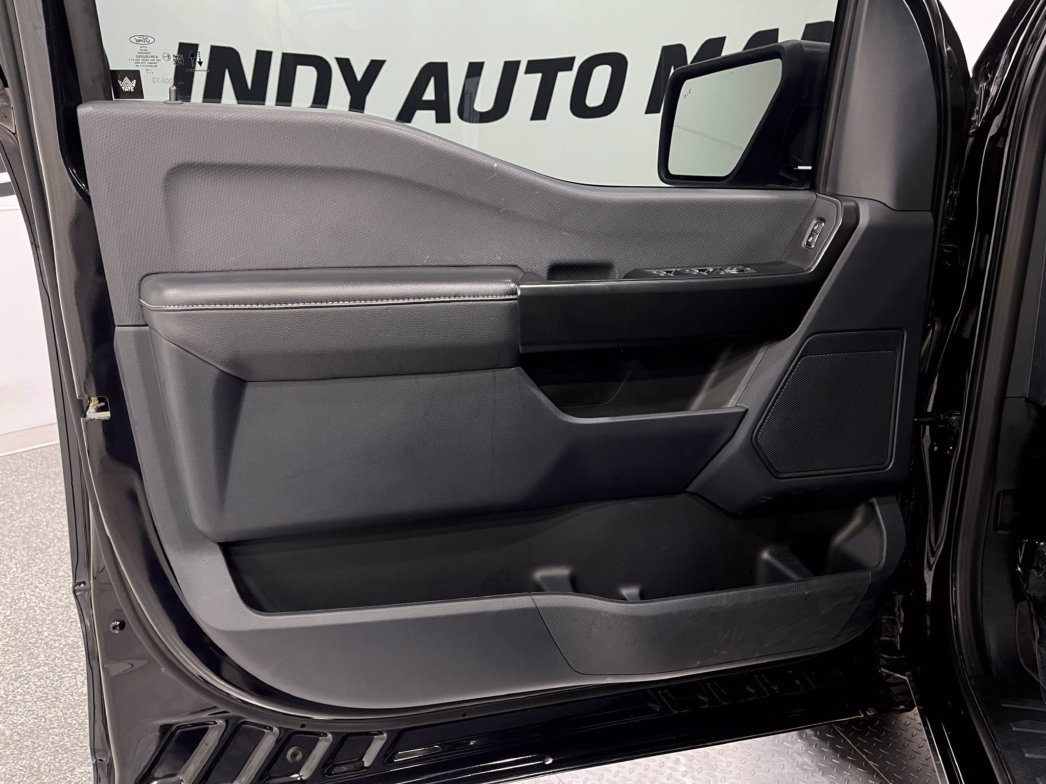 Used 2025 Ford F150 STX RWD image 13