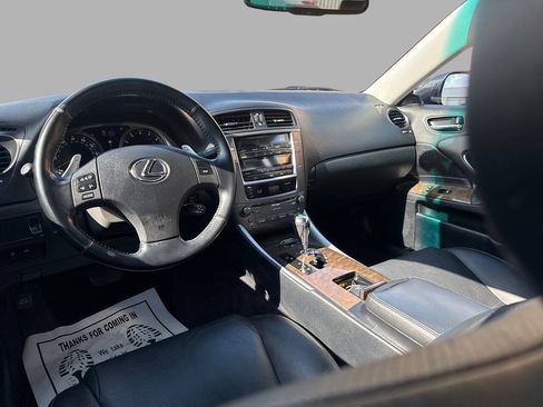 Used 2009 Lexus IS 250 w/ Premium Pkg RWD image 20