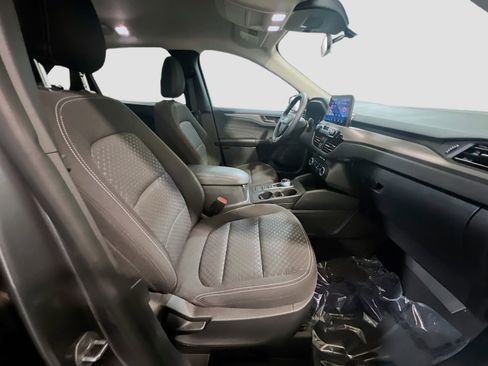 Used 2023 Ford Escape Active FWD image 4