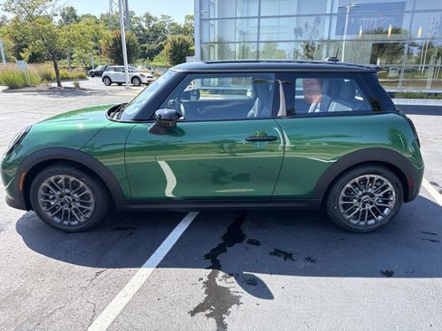 New 2026 MINI Cooper S FWD image 9