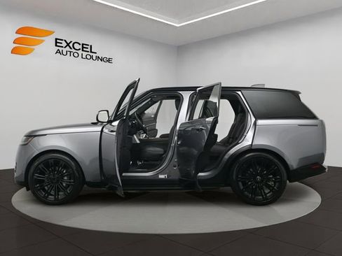 Used 2024 Land Rover Range Rover SE image 50