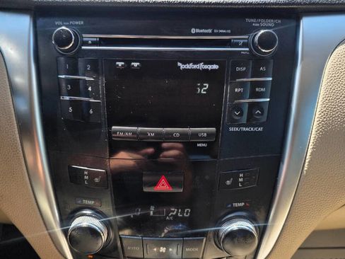 Used 2011 Suzuki Kizashi Sport SLS FWD image 15