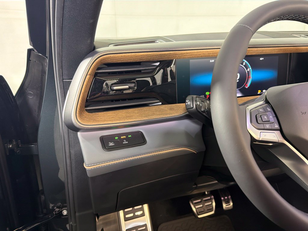 New 2027 Volkswagen Atlas SEL R-Line AWD/4WD image 13