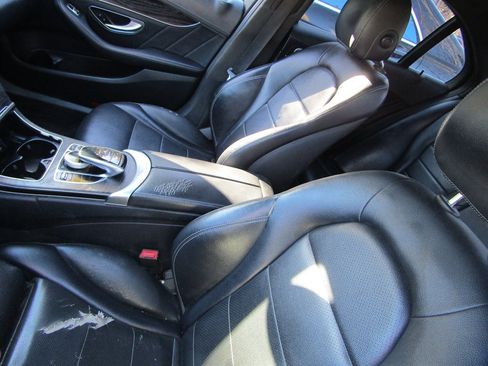 Used 2015 Mercedes-Benz C 400 4MATIC w/ Multimedia Package image 8