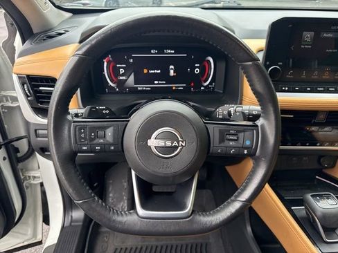 Used 2023 Nissan Rogue Platinum w/ Platinum Premium Package AWD/4WD image 18