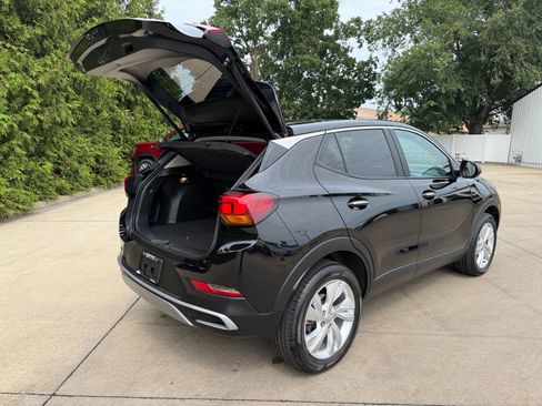 Used 2024 Buick Encore GX Preferred w/ Comfort Package AWD/4WD image 32