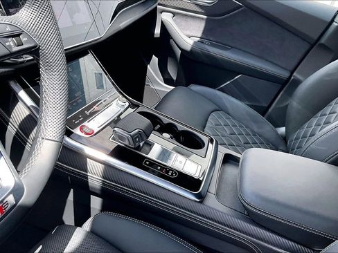 New 2026 Audi SQ8 Premium Plus image 23