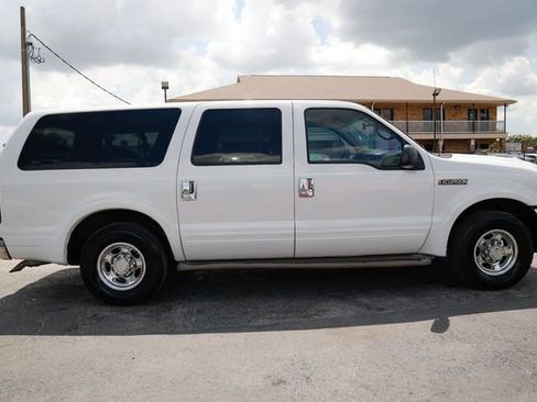 Used 2000 Ford Excursion Limited image 16