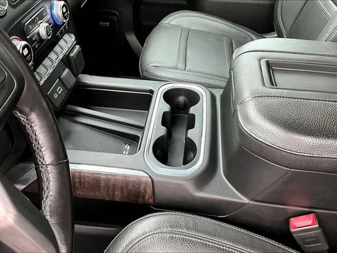 Used 2020 GMC Sierra 3500 Denali w/ Denali Ultimate Package AWD/4WD image 21