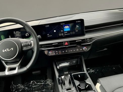 Certified 2025 Kia K5 GT-Line FWD image 9
