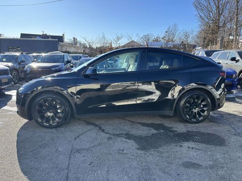 Used 2020 Tesla Model Y Long Range image 6