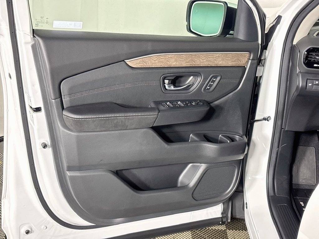 New 2026 Honda Pilot Elite image 10