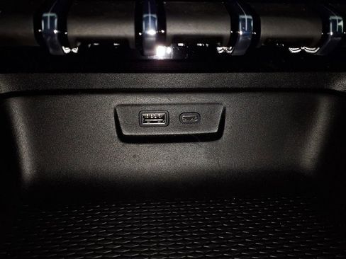 New 2026 GMC Terrain AT4 AWD/4WD image 24