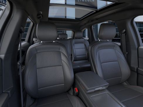 New 2025 Lincoln Nautilus Premier w/ Equipment Group 102A image 10