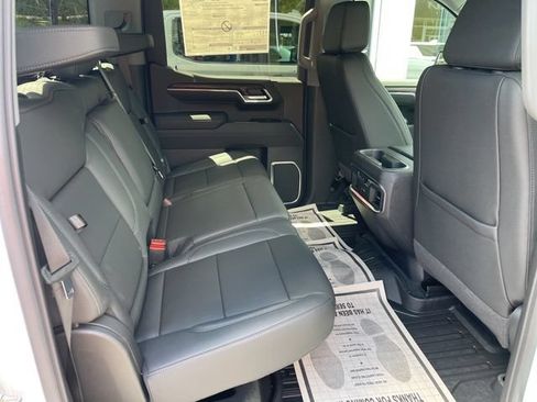 New 2026 GMC Sierra 1500 SLT w/ SLT Convenience Package AWD/4WD image 13