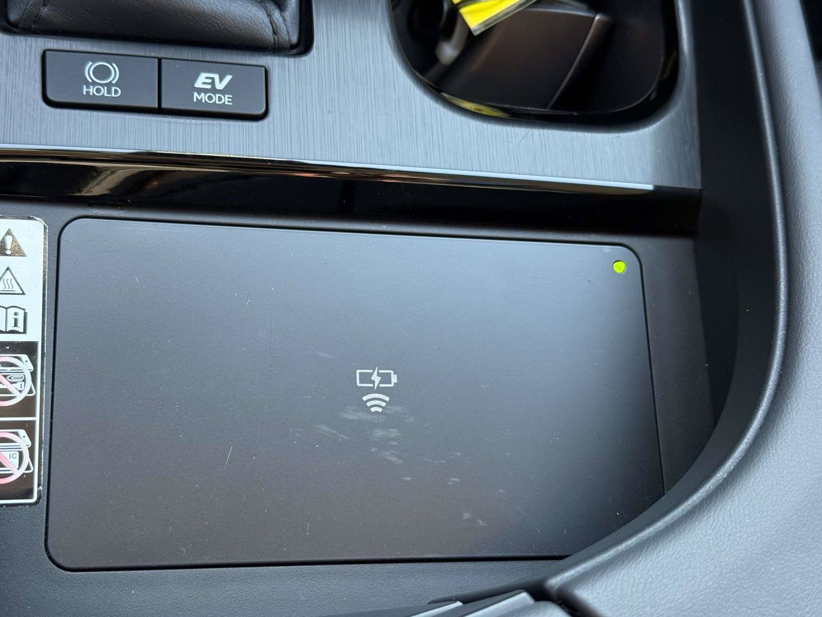 Used 2024 Lexus ES 300h Ultra Luxury w/ Accessory Package (Z2) FWD image 26