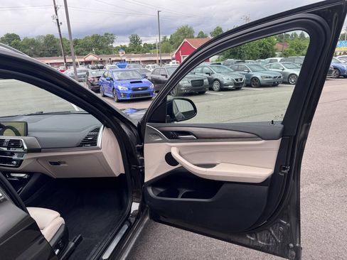 Used 2018 BMW X3 xDrive30i AWD/4WD image 15