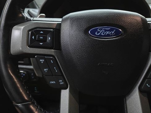 Used 2019 Ford F150 Raptor w/ Equipment Group 802A Luxury AWD/4WD image 23