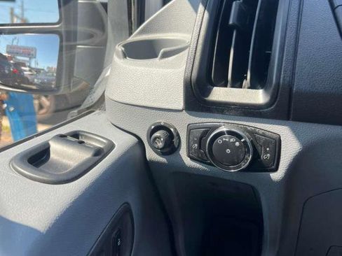 Used 2017 Ford Transit 350 XLT RWD image 20
